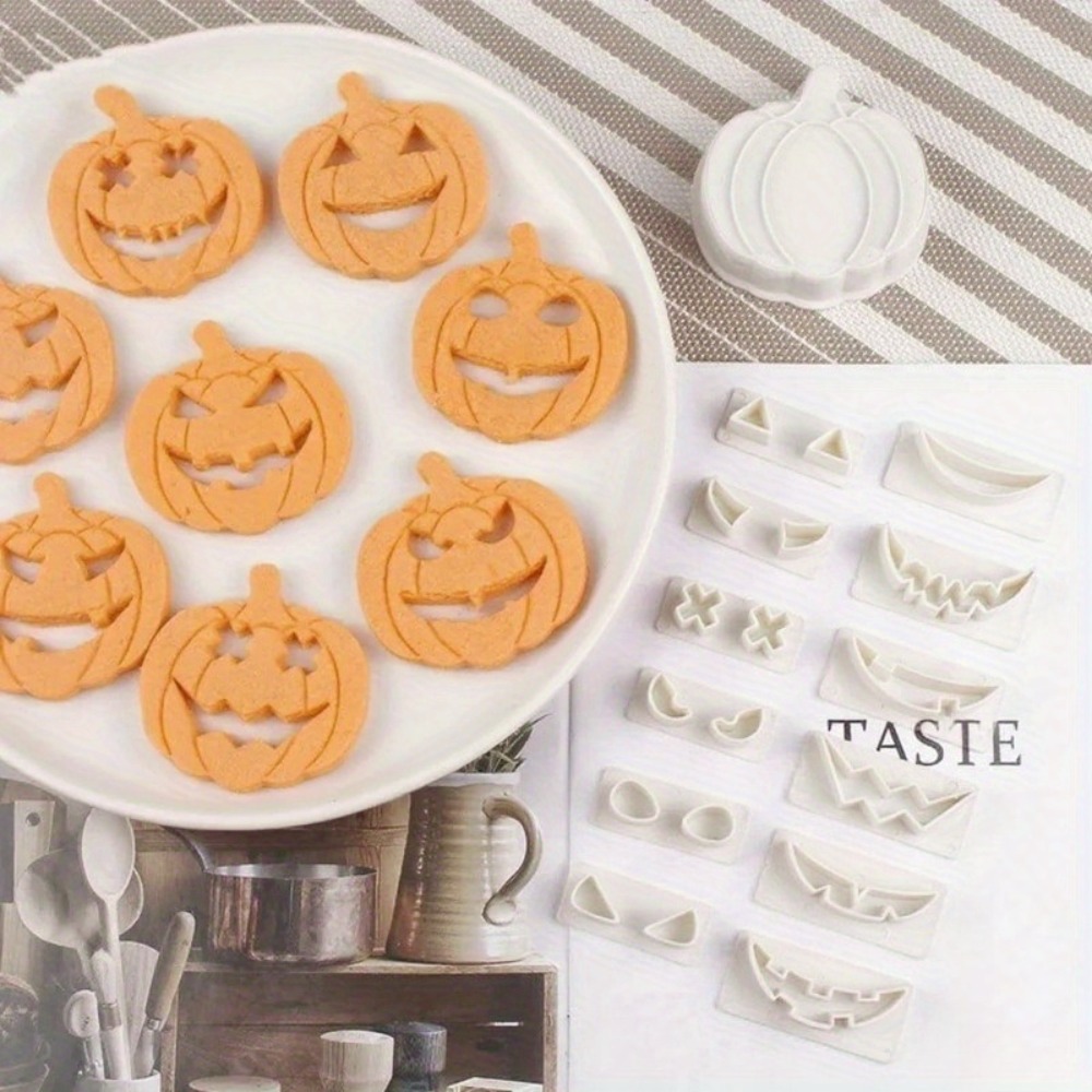 13Pcs Set Pemotong Kue Hallowe - Pumpkin Lantern Halloween ulasan dan harga